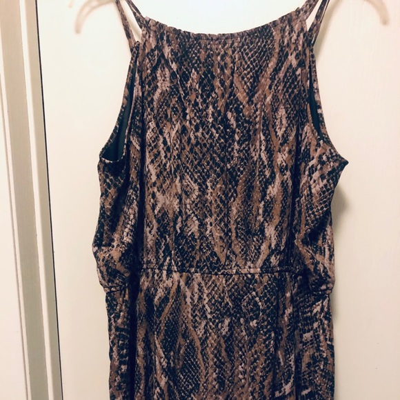 Plus Size Snakeskin Keyhole Neck Dress size 1 - Picture 4 of 5